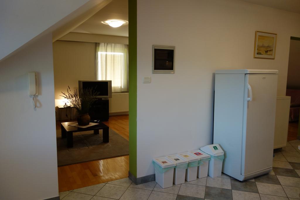 Apartment Beks Postojna Εξωτερικό φωτογραφία