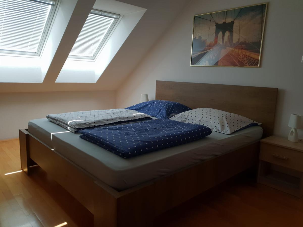 Apartment Beks Postojna Εξωτερικό φωτογραφία